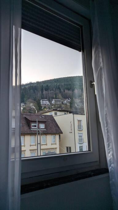 Gemuetliche Wohnung Im Schwarzwald In Bester Lage Von Bad Wildbad Exterior foto